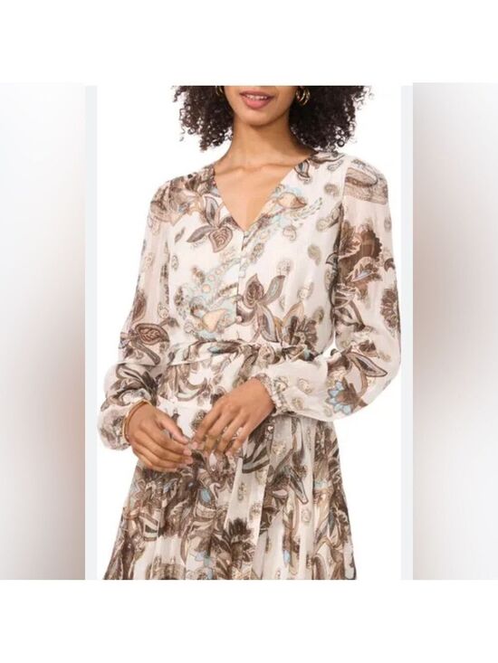 Club Monaco Dresses & Skirts - 40. Club Monaco| Silk Paisley Print Dress. Small medium